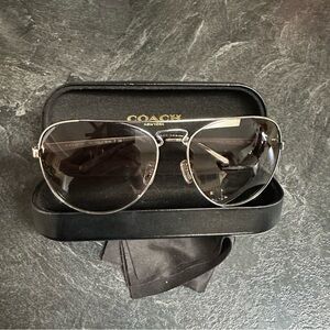COACH Aviator Sunglasses Silver/Black Gunmetal~ 929411